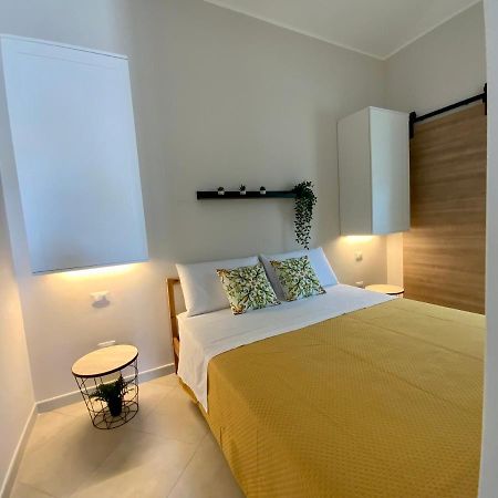“Bedda Mattri” Dimora Siciliana Apartment Avola Bagian luar foto